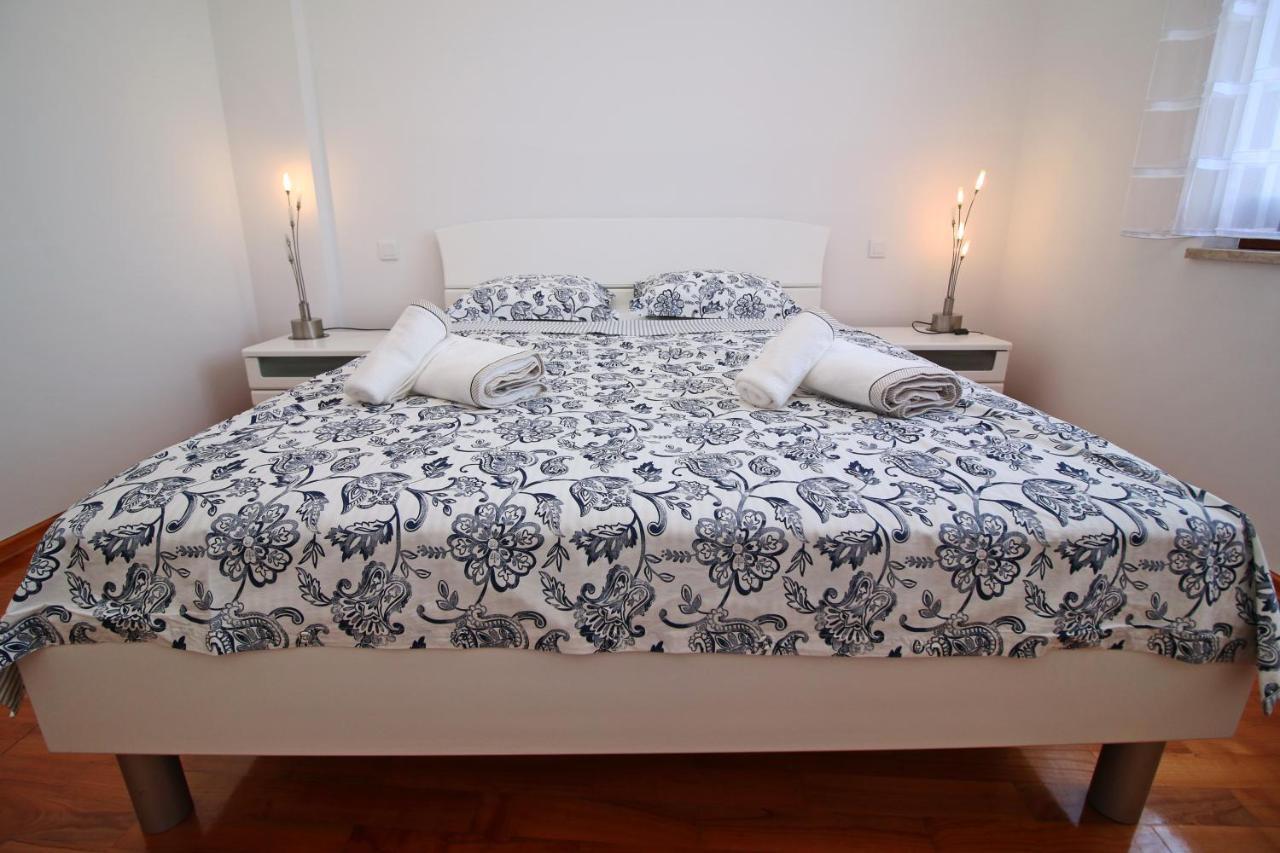 רוביני Polo Apartments מראה חיצוני תמונה