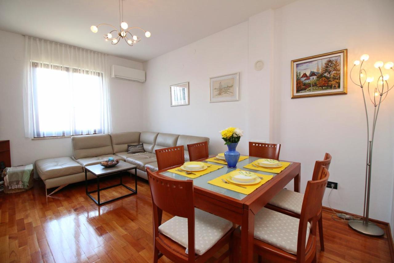 רוביני Polo Apartments מראה חיצוני תמונה